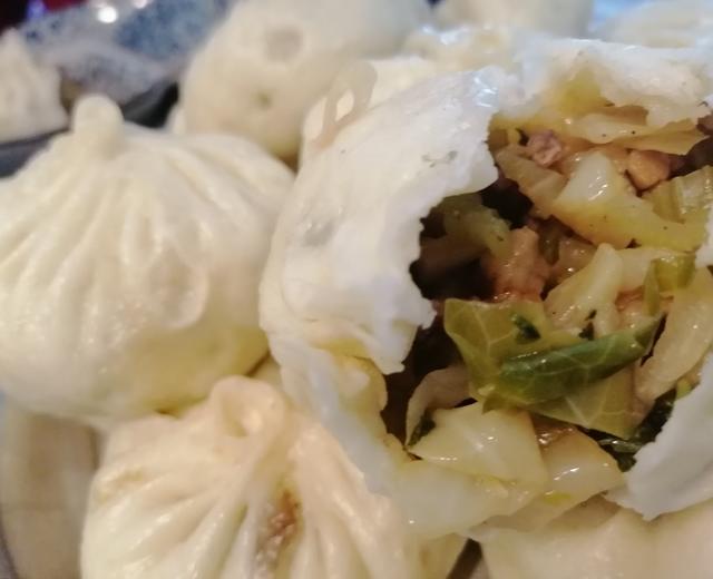 比放肉好吃的素馅包子的做法