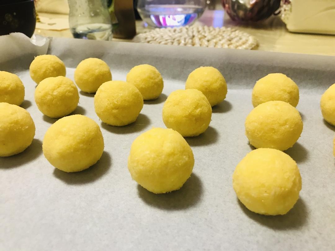 生酮椰子球