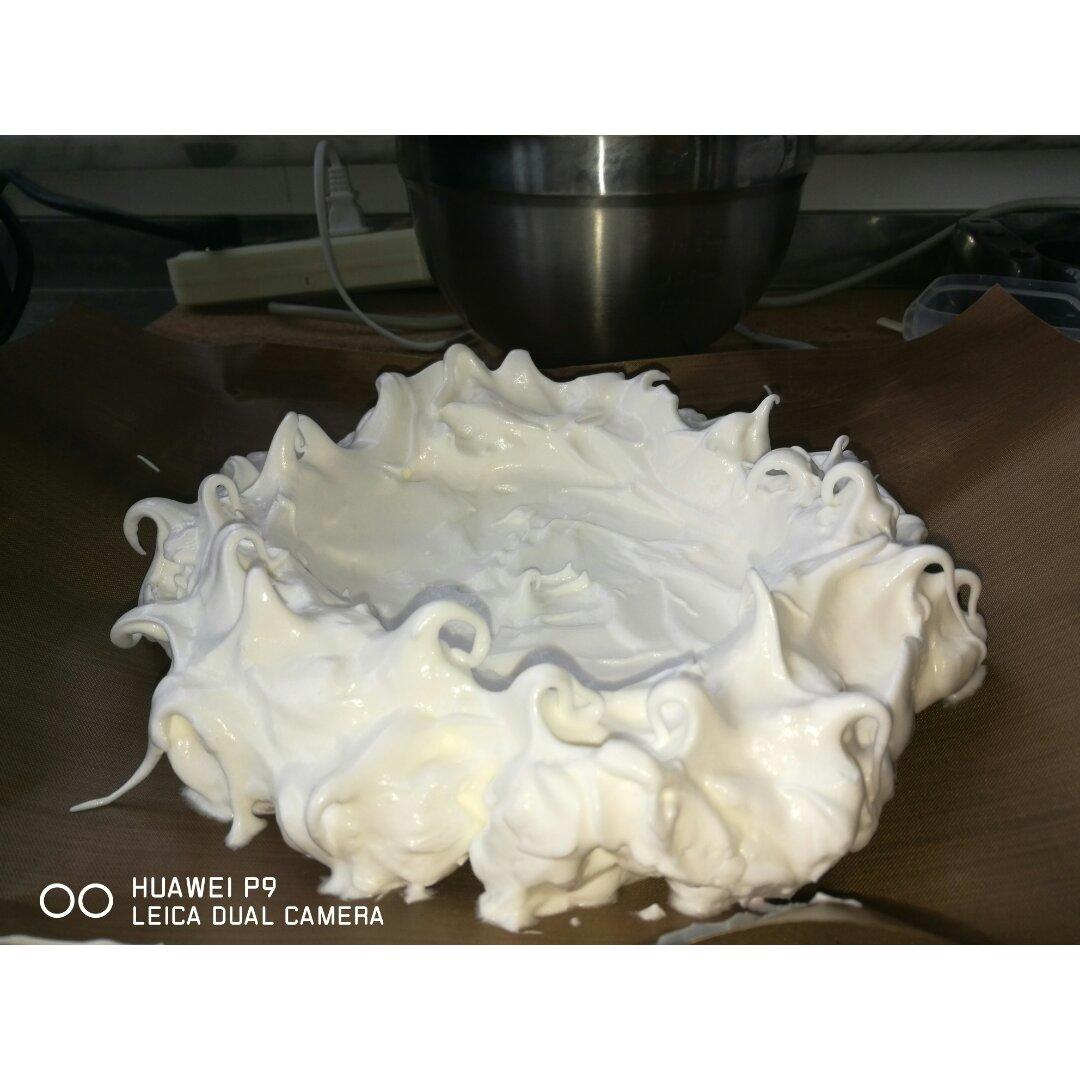 《十二道锋味》第三季 ——蛋白霜蛋糕