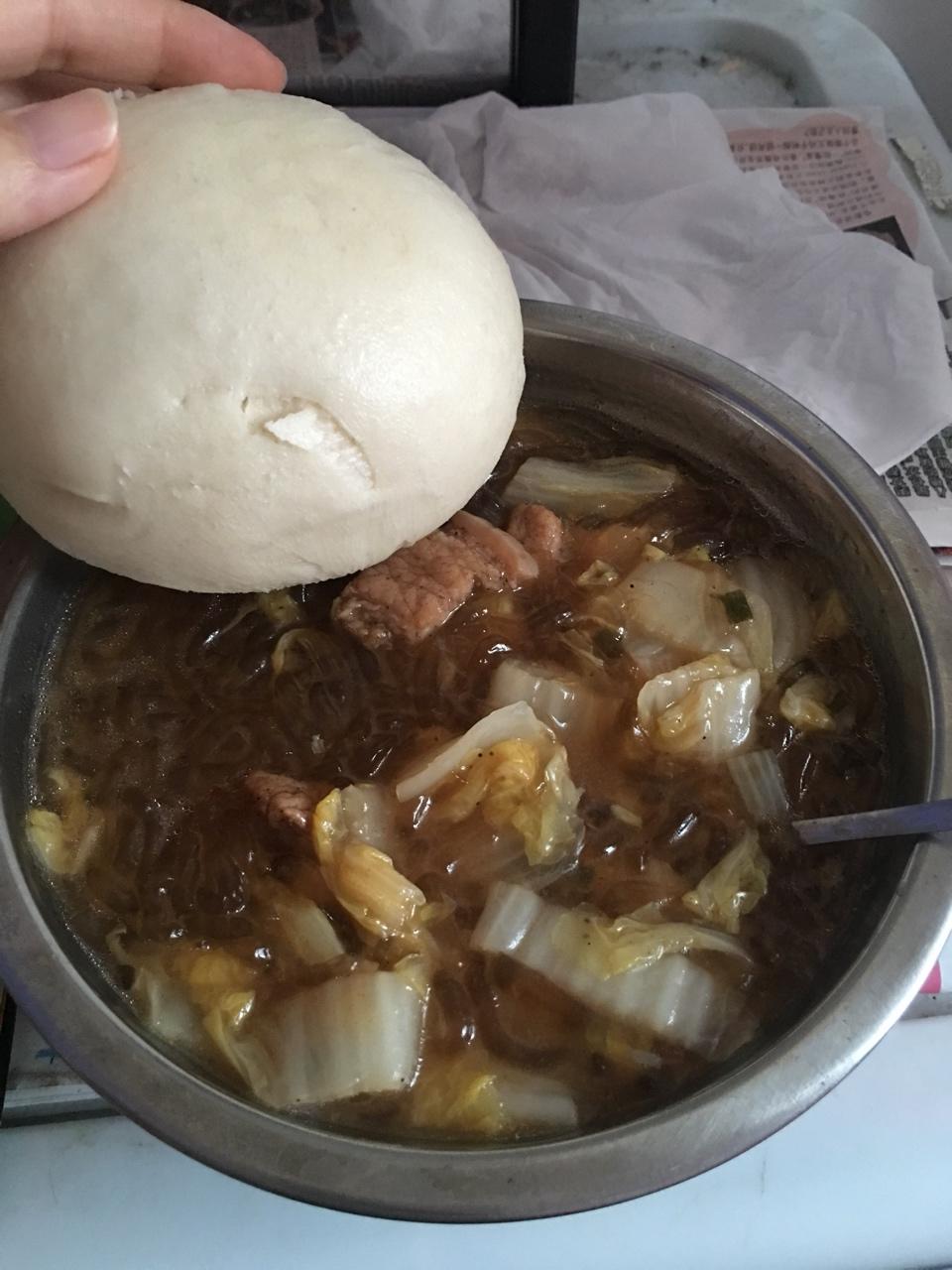猪肉白菜炖粉条
