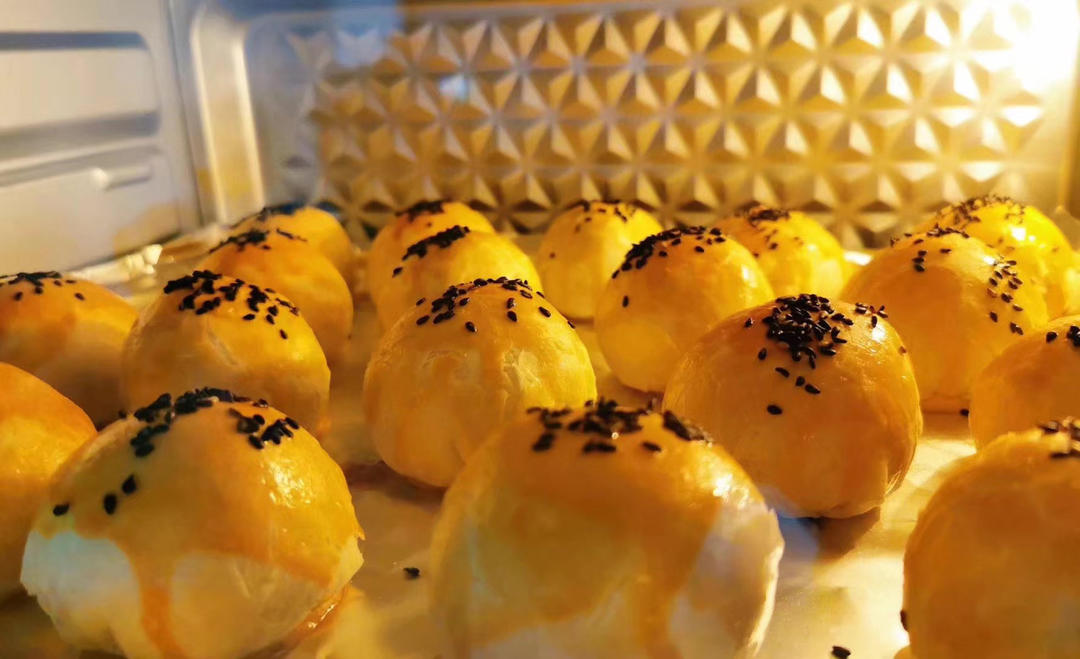 用了七年的方子-蛋黄酥