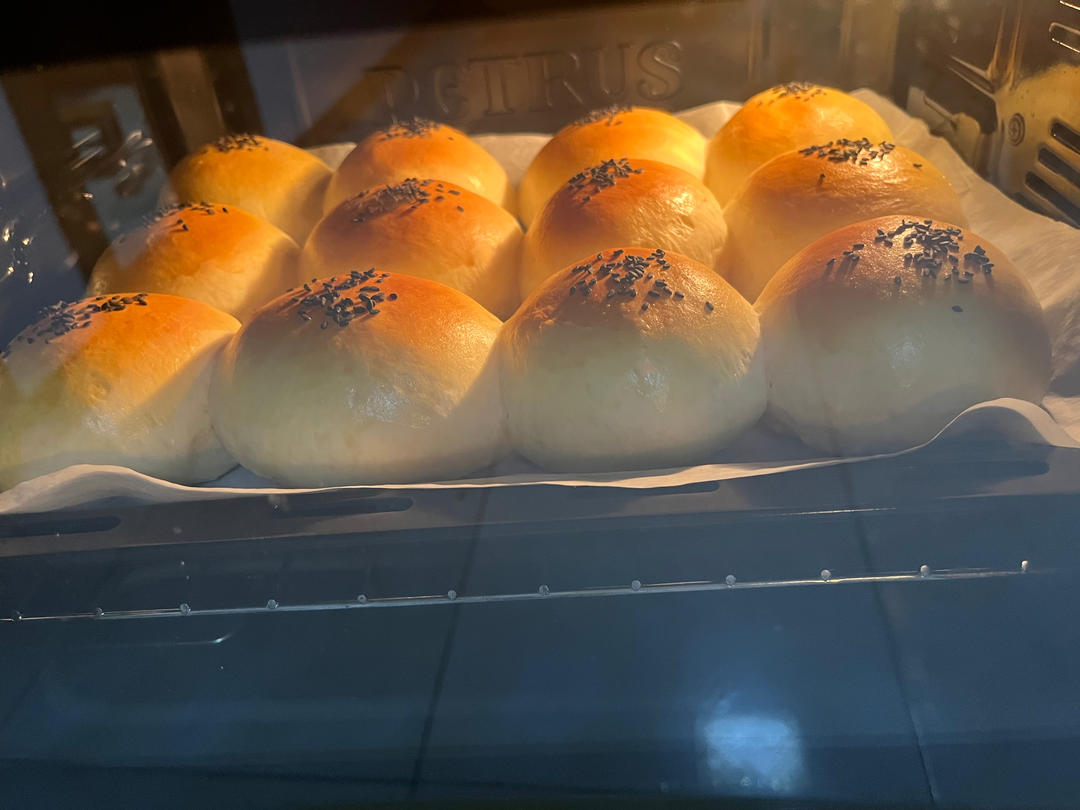 放3天也一样柔软的豆沙小餐包，好吃到哭