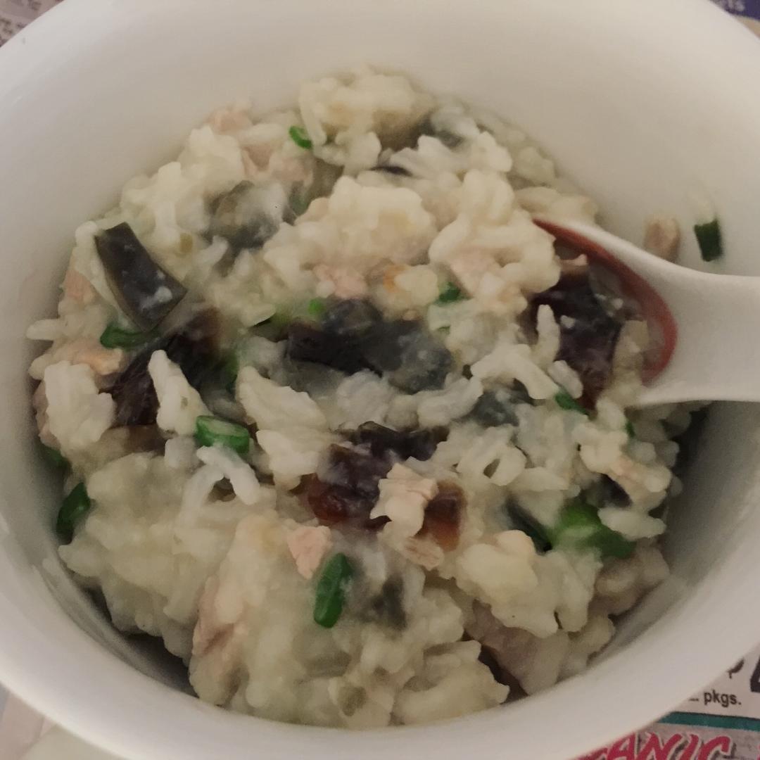 皮蛋瘦肉粥