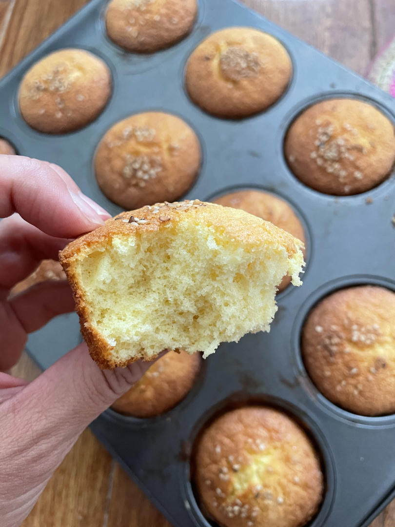 非常简单的老式蜂蜜蛋糕