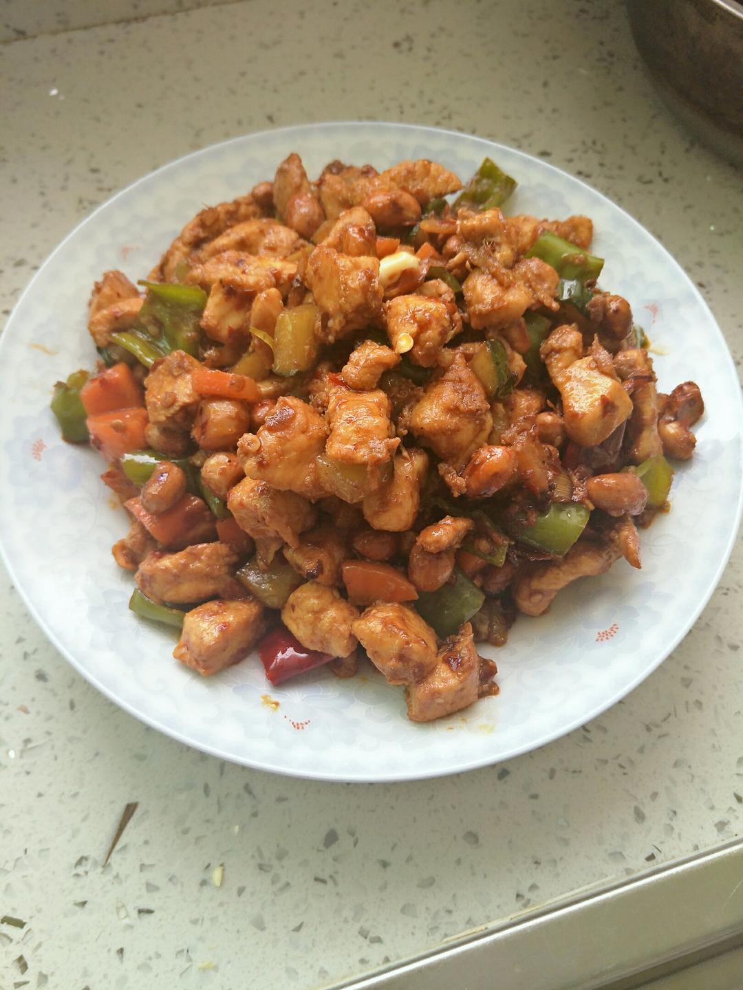 【中餐厅】亮大厨教做宫保鸡丁『多图详解』