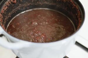 暖心又暖胃的烤年糕红豆汤的做法 步骤1