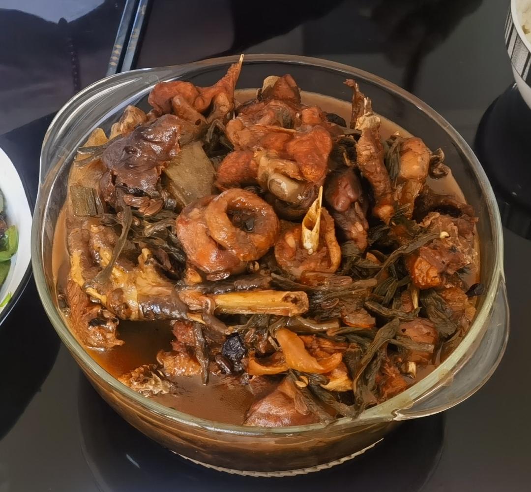 土鸡煲（干豆角、香菇、分条）