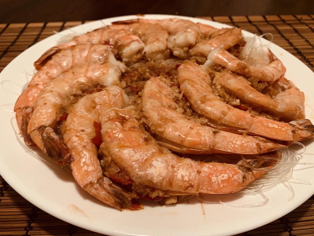 蒜蓉粉丝蒸大虾