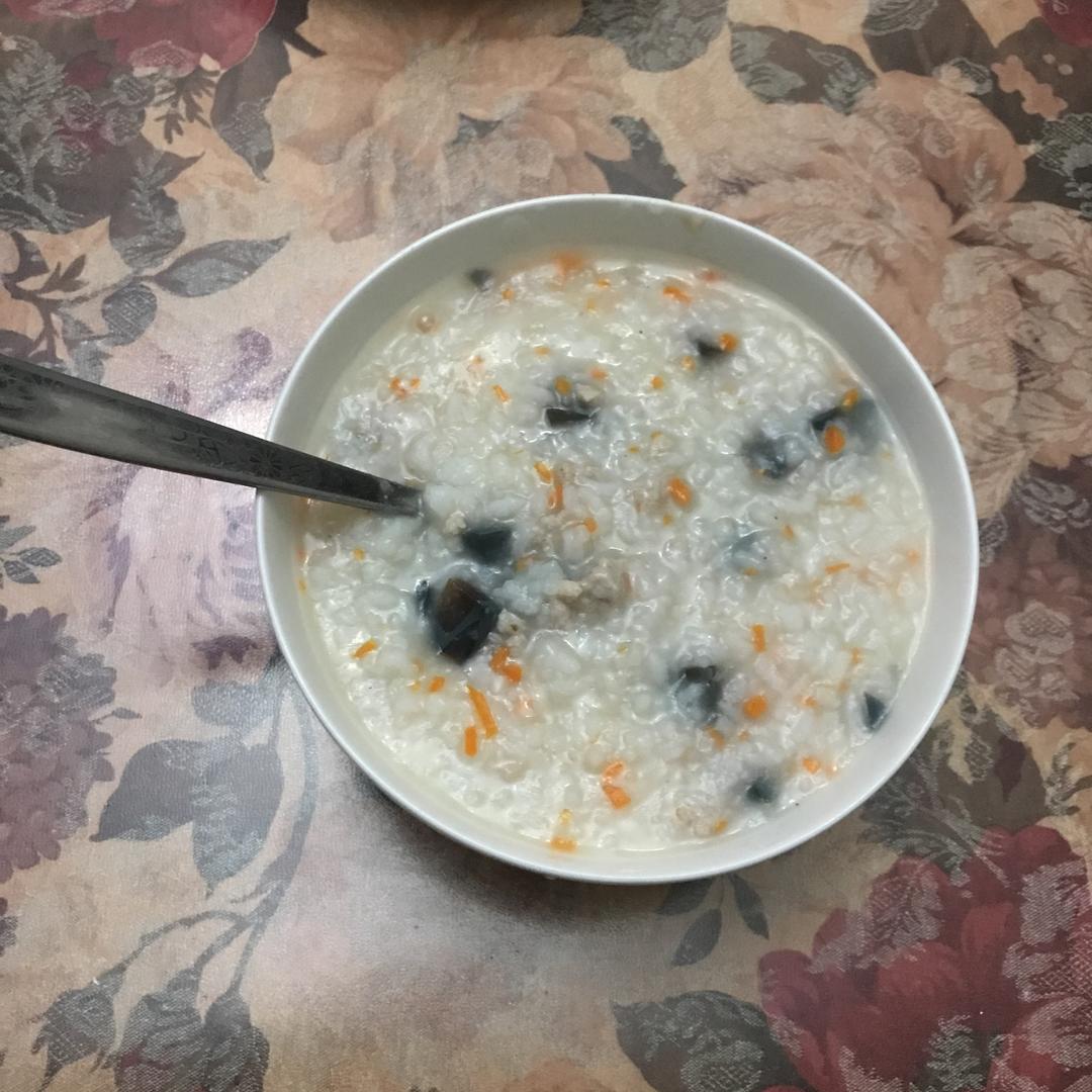 皮蛋瘦肉粥