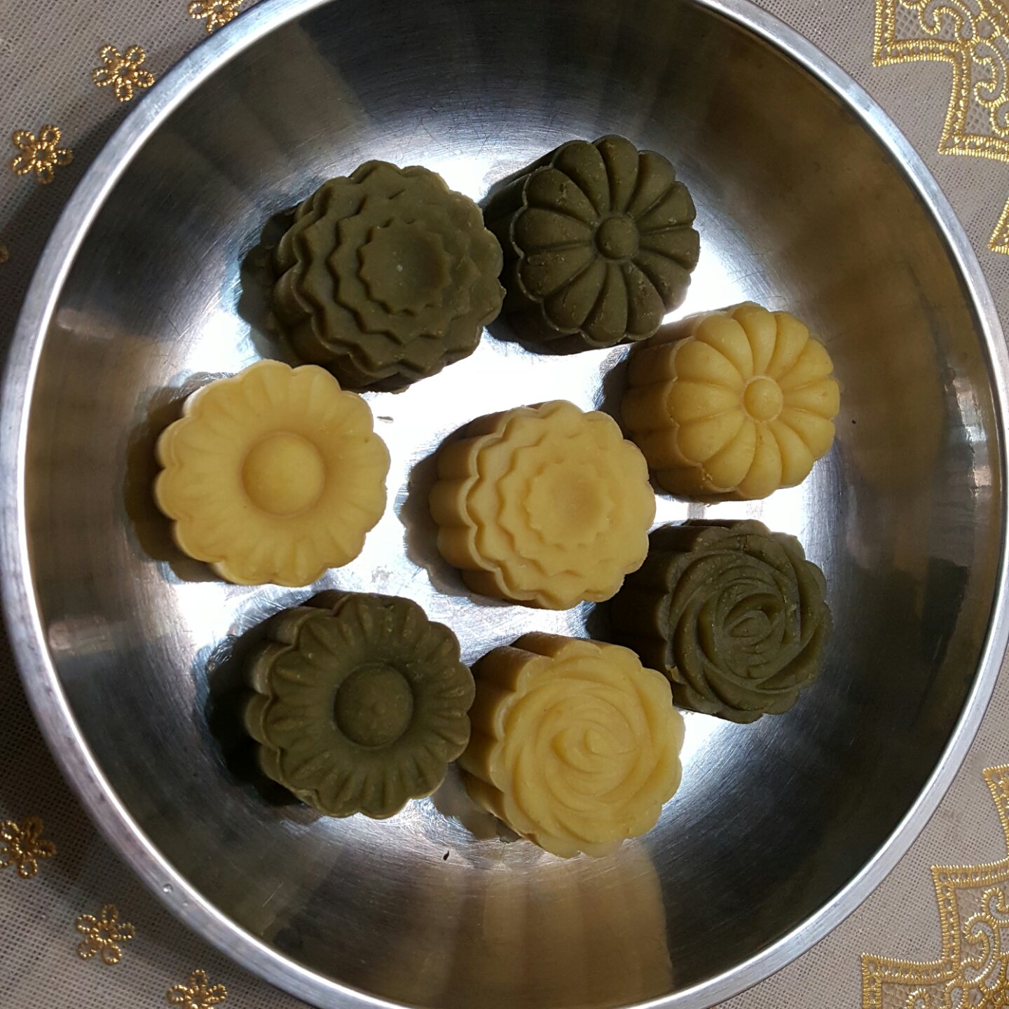 抹茶双色绿豆糕