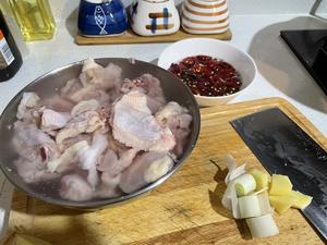 软糯鲜香——芋儿鸡的做法 步骤1