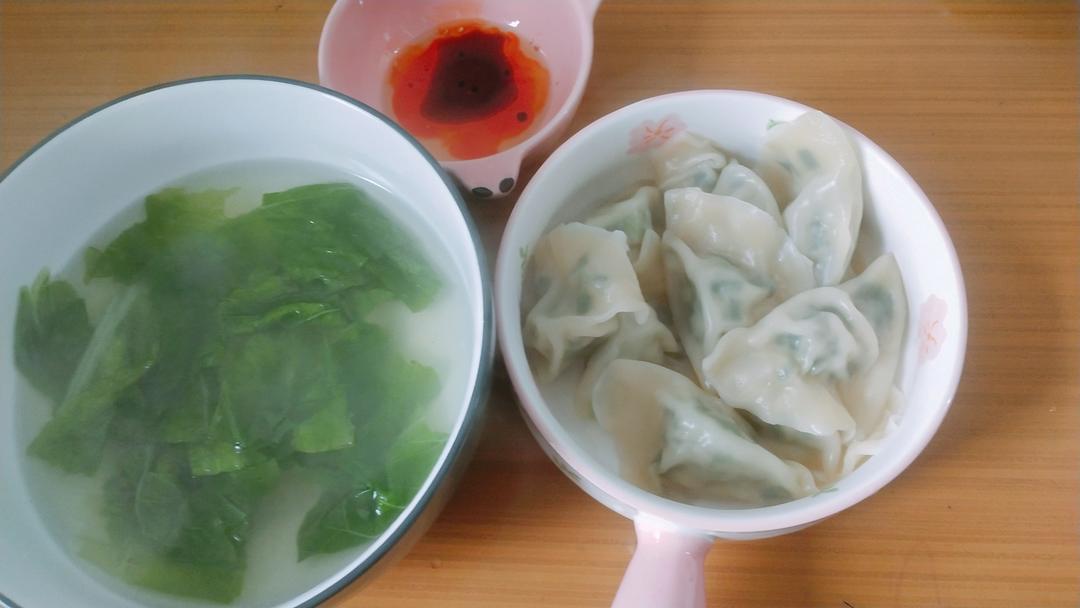 【燕】韭菜猪肉饺子的做法