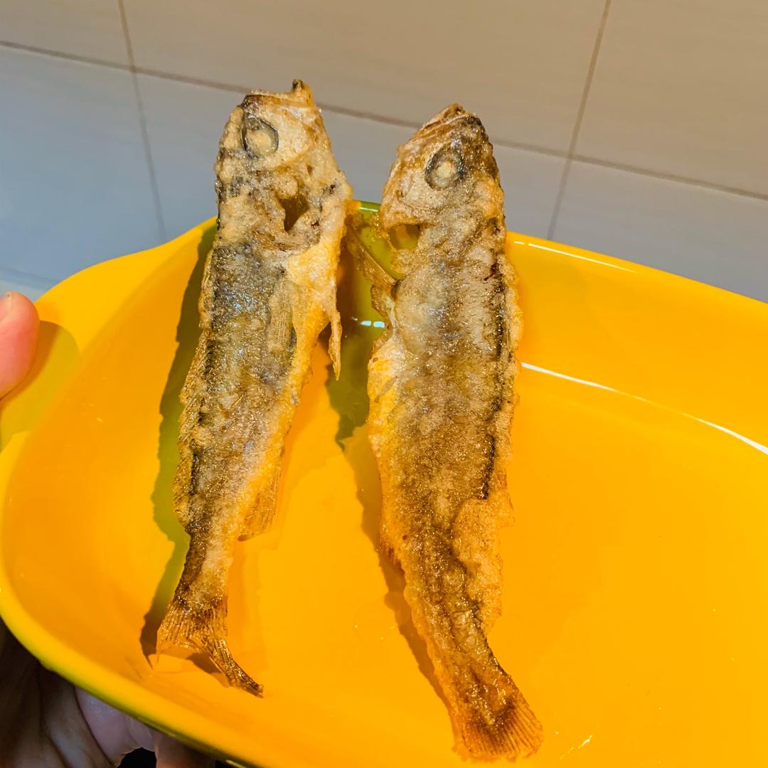 酥炸小黄鱼