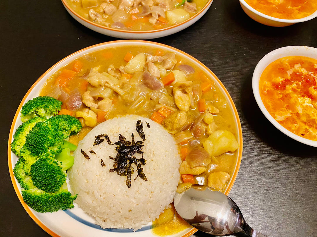 零失败日式咖喱鸡肉饭！！最正宗日本家庭做法！简单又好吃！