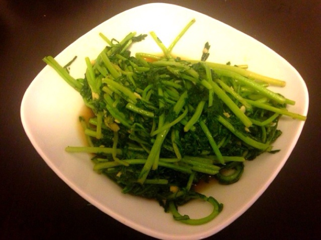 清炒茼蒿