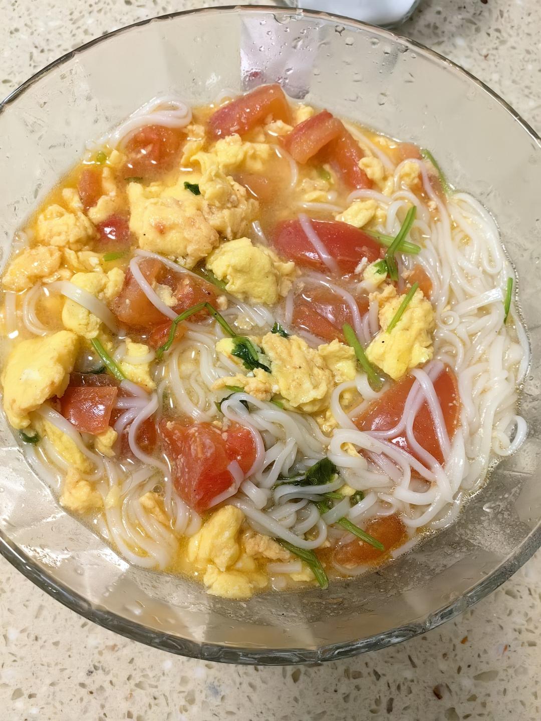 恨不得抱着锅舔的番茄鸡蛋面