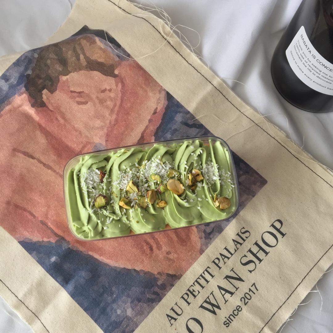 开心果椰香罐子蛋糕