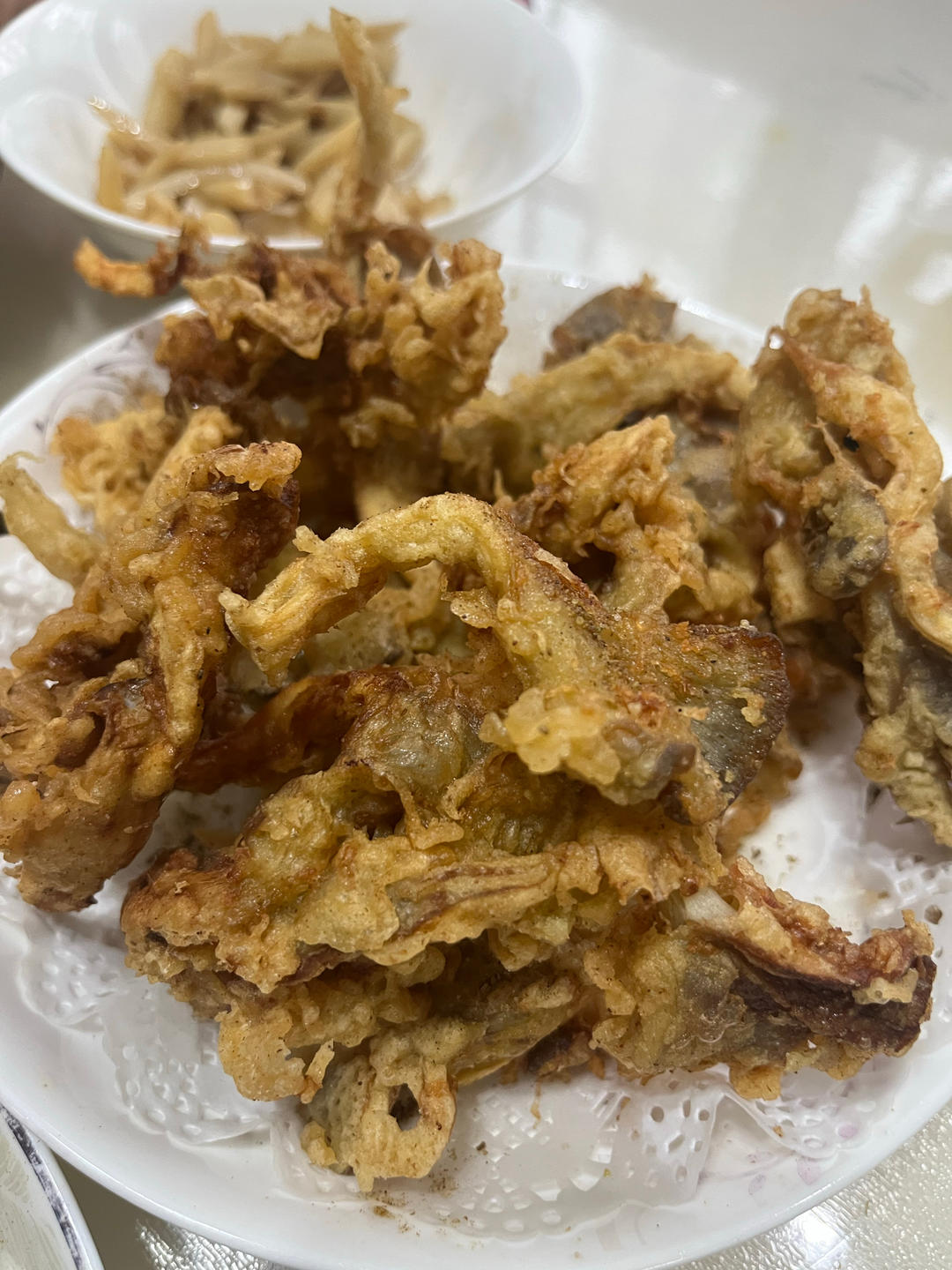 干炸蘑菇的做法，大人小孩都喜欢