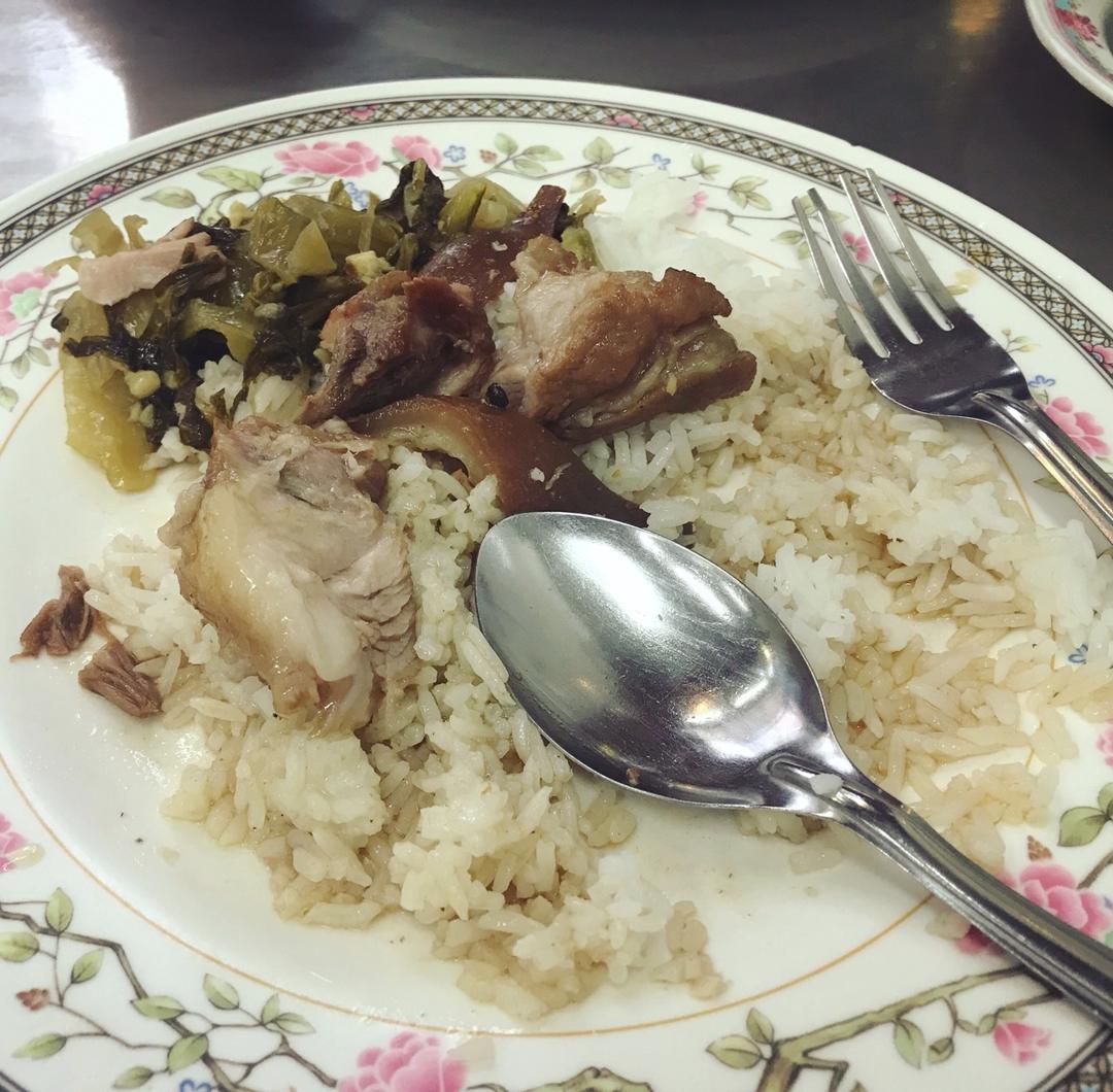 猪脚饭。