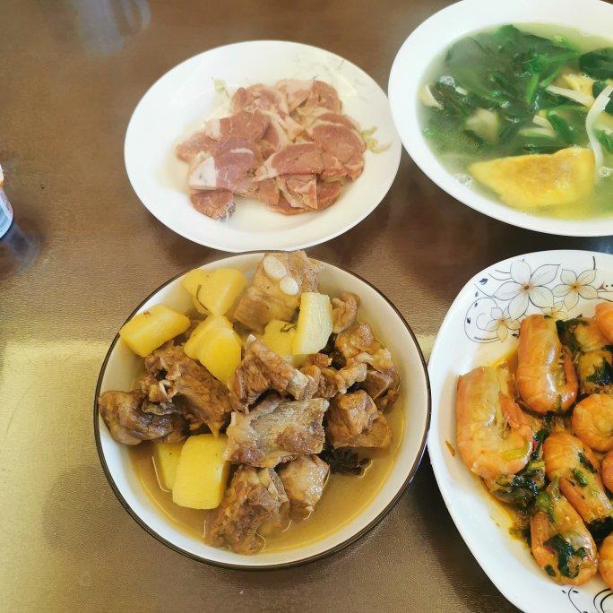 土豆烧肉