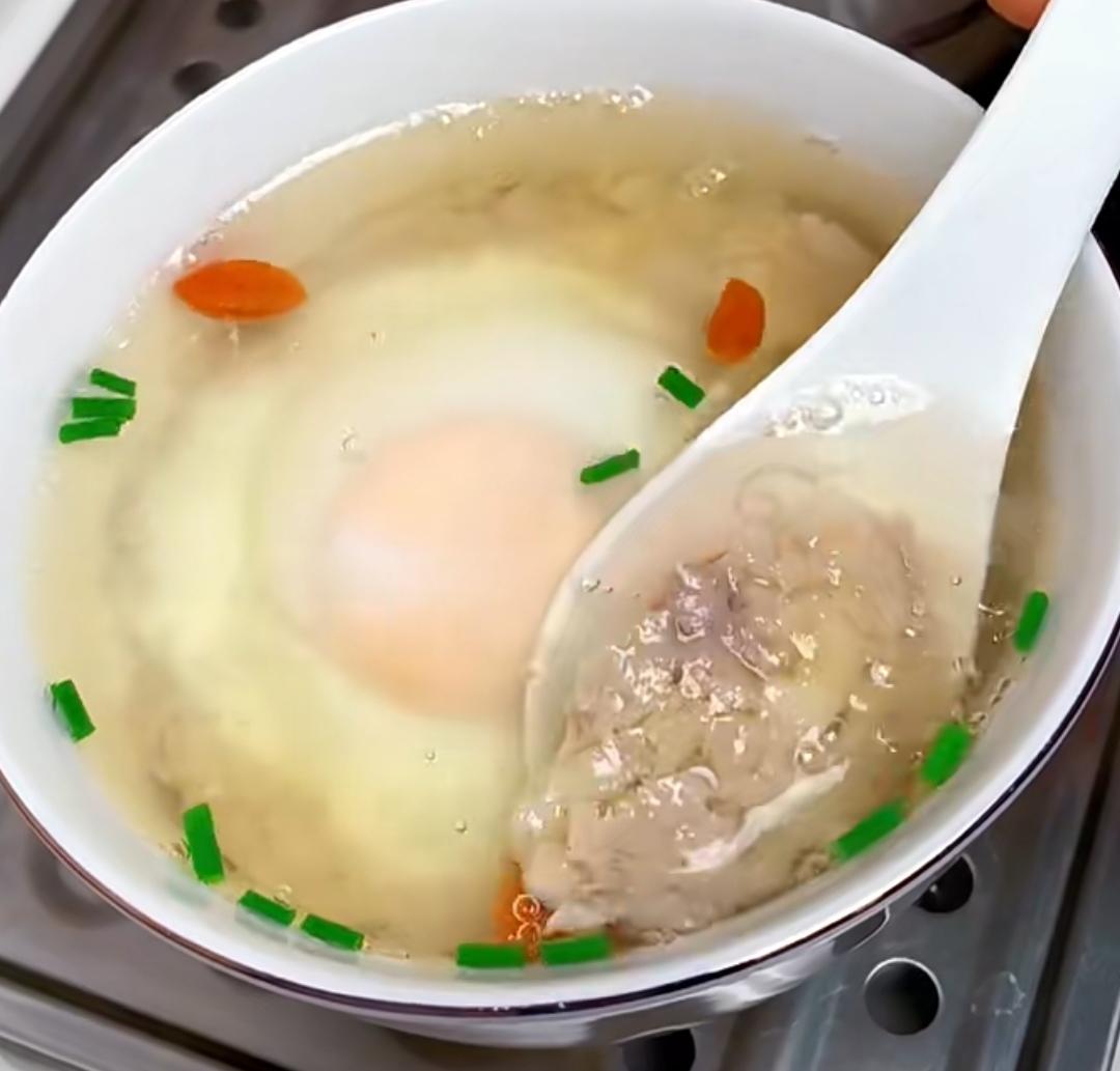 山药肉饼鸡蛋汤
