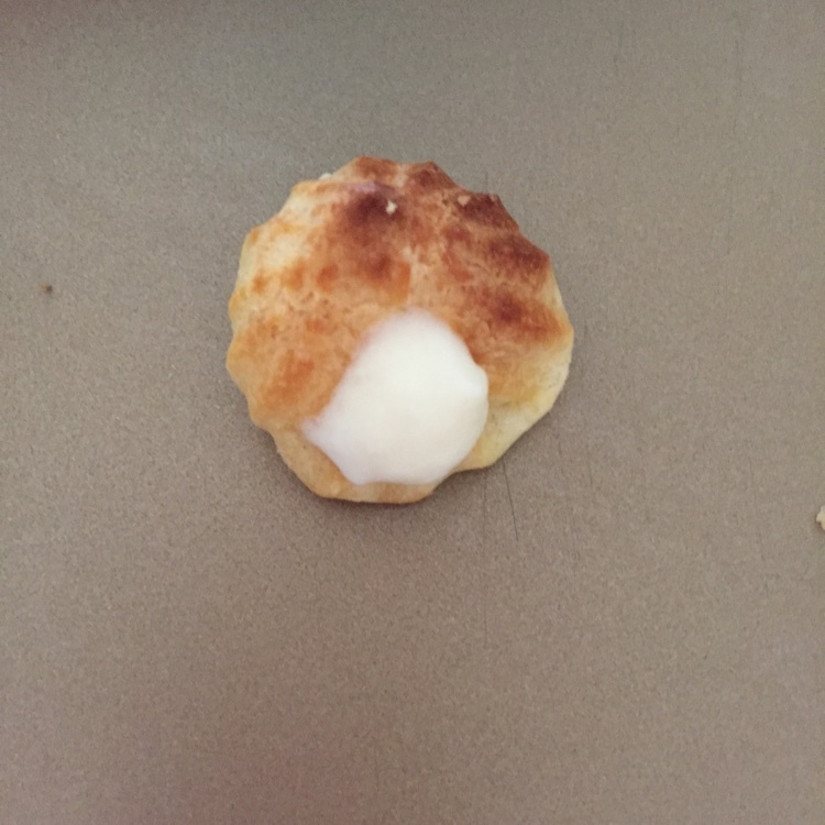 十分美味的酥皮泡芙