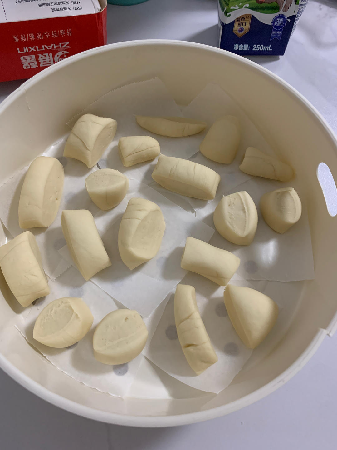 一发奶香小馒头，口感特别好！