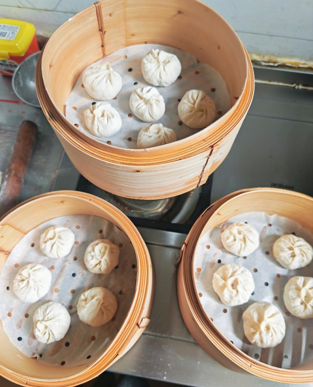 酱肉小笼包