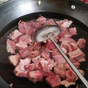 【不二食堂】清油版萝卜炖牛肉的做法 步骤3
