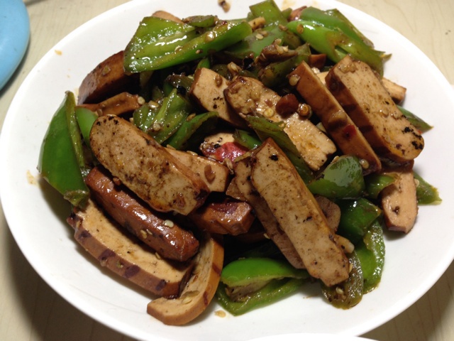 青椒炒豆腐干