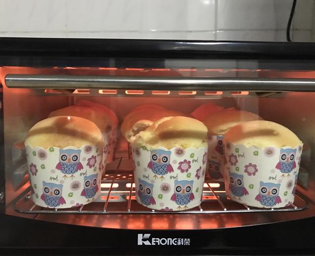 杯子戚风蛋糕的做法