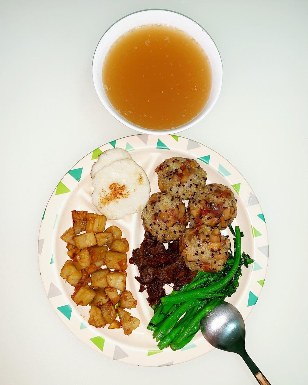 藜麦饭团