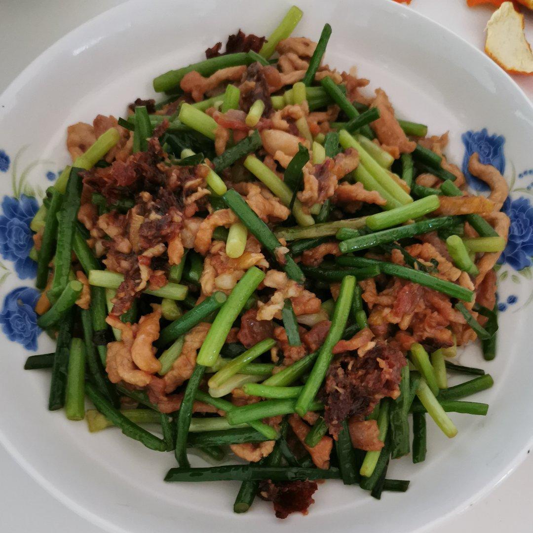 快手家常菜 蒜苔（蒜苗）炒肉