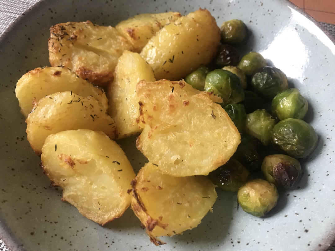 英国餐桌的灵魂 — Roast Potato 英式烤土豆