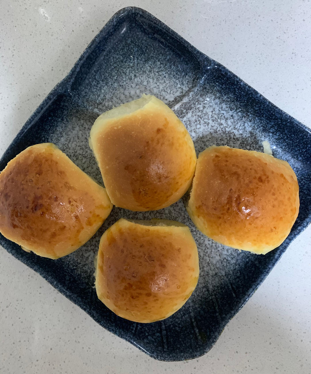 椰蓉奶香小餐包