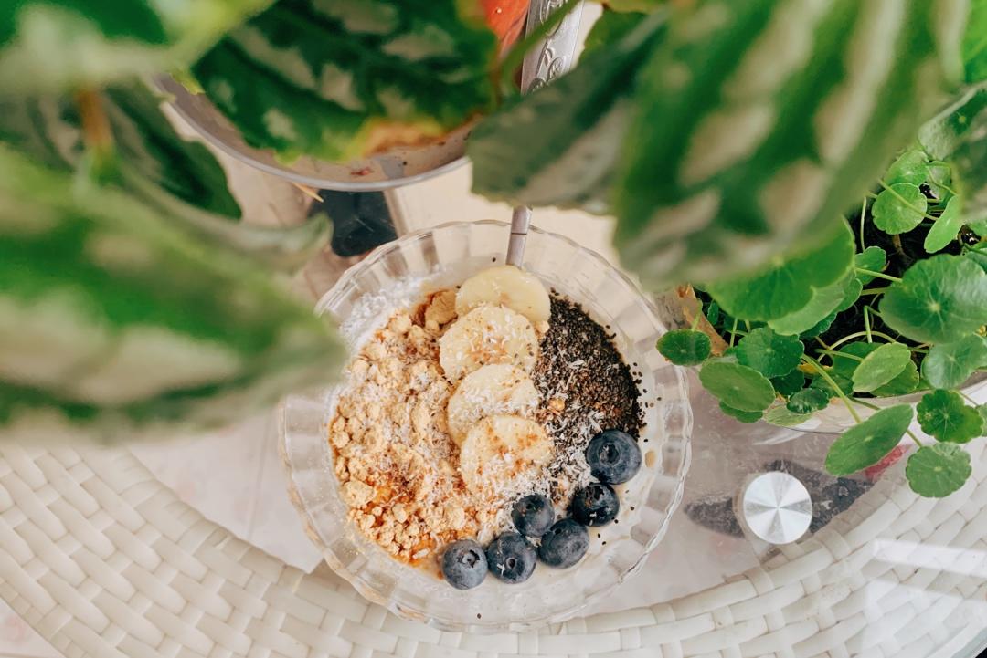 隔夜醪糟牛奶水果燕麦粥【轻卡甜品】