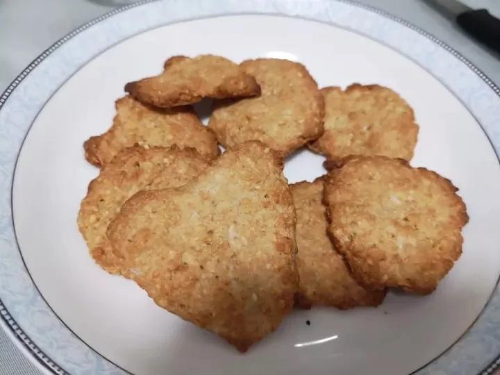 越嚼越香的代餐燕麦饼干！低糖咸甜口！超简单！