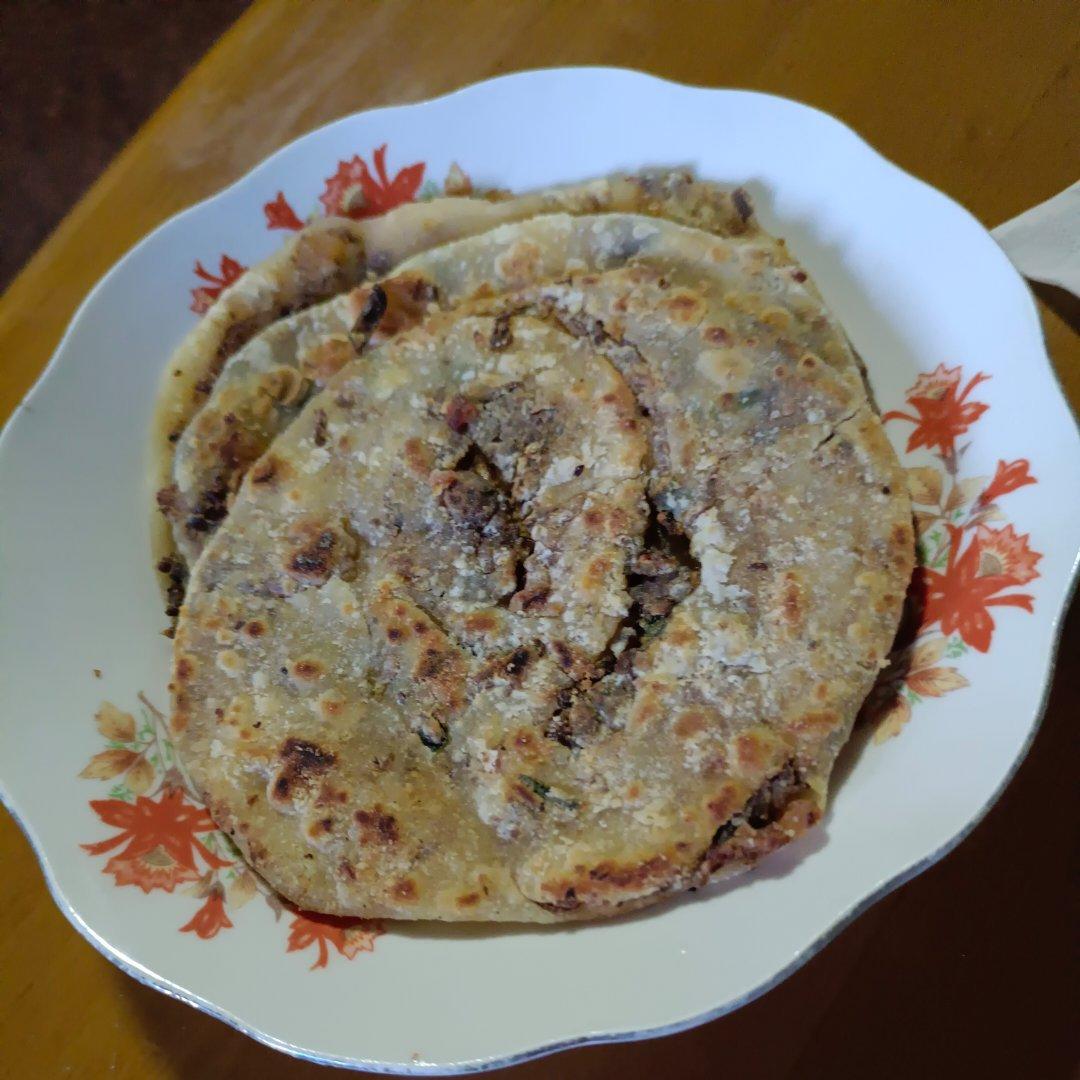 干香薄脆的梅干菜饼