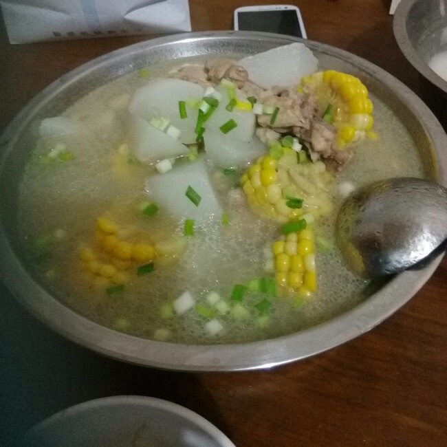 清炖排骨萝卜汤