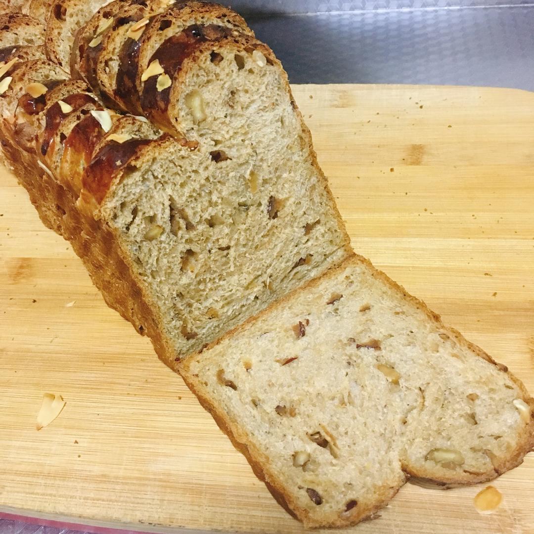 料多多红枣吐司