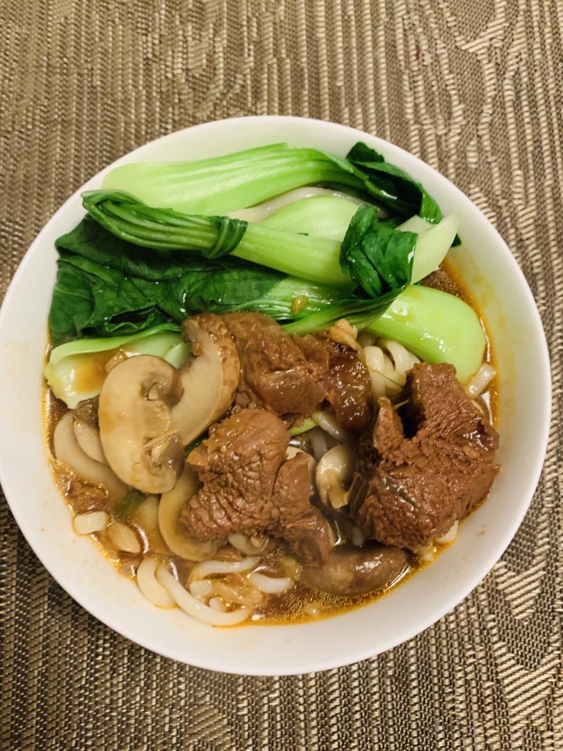 红烧牛肉面