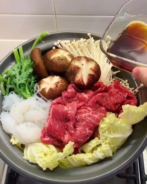 寿喜锅（酱汁的完美配比）