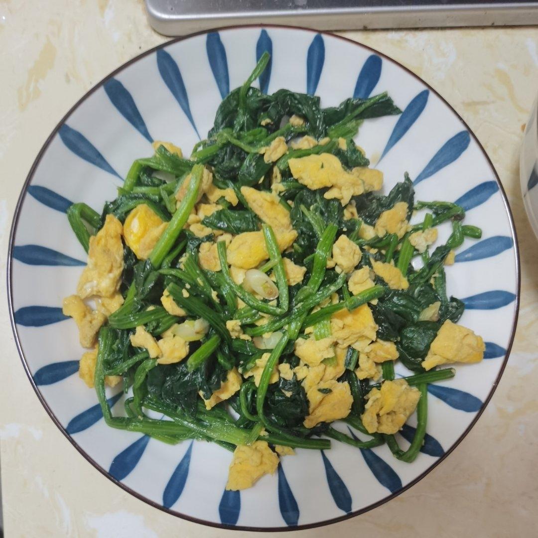 菠菜炒鸡蛋
