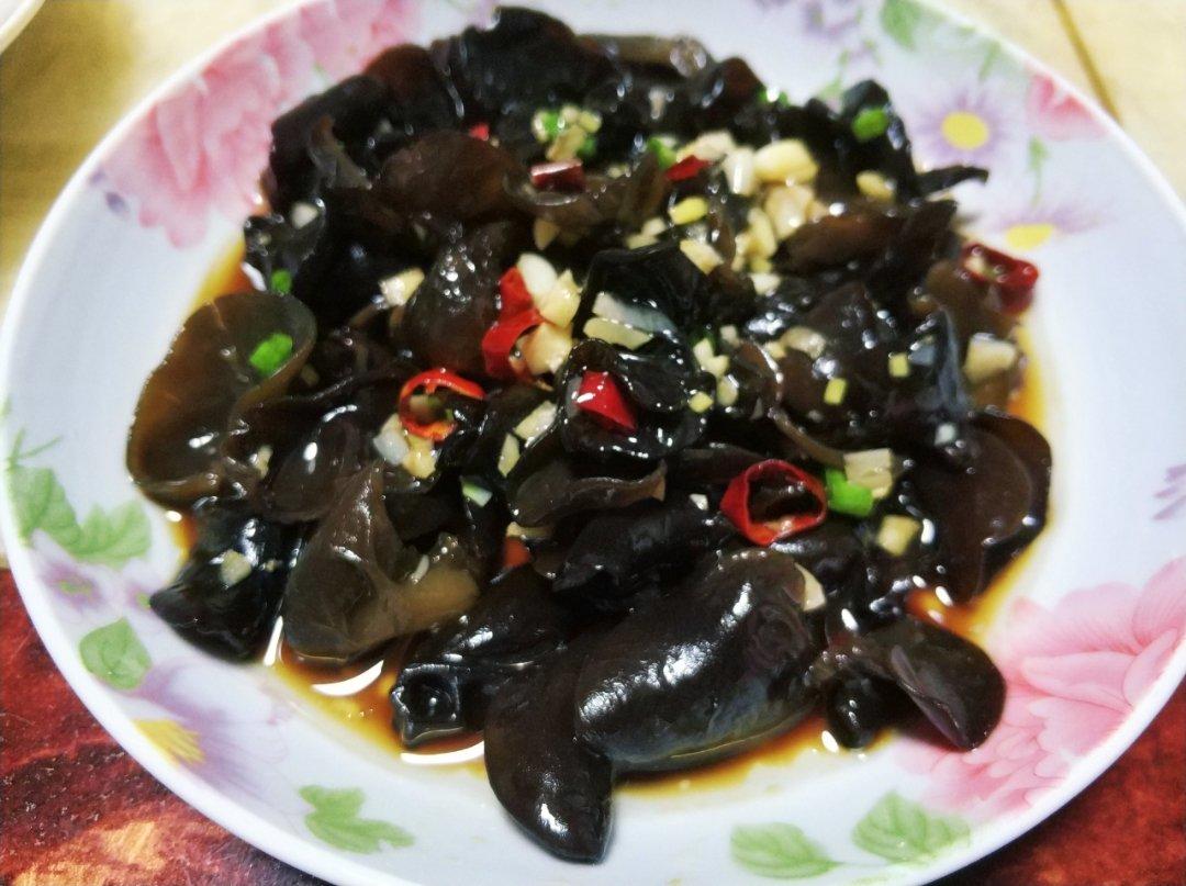 凉拌爽脆木耳