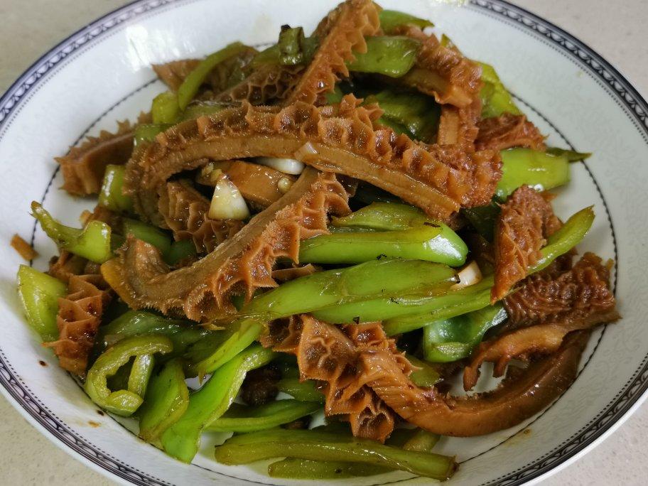 阿德莫得做的青椒炒牛肚丝