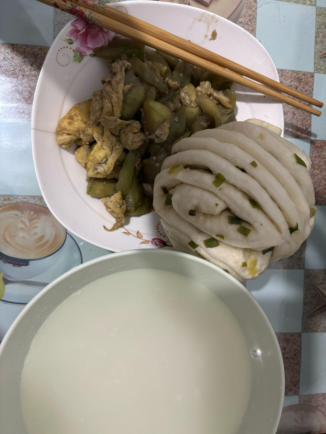 怎样才能炒出清爽又甘甜可口的丝瓜炒蛋🤔