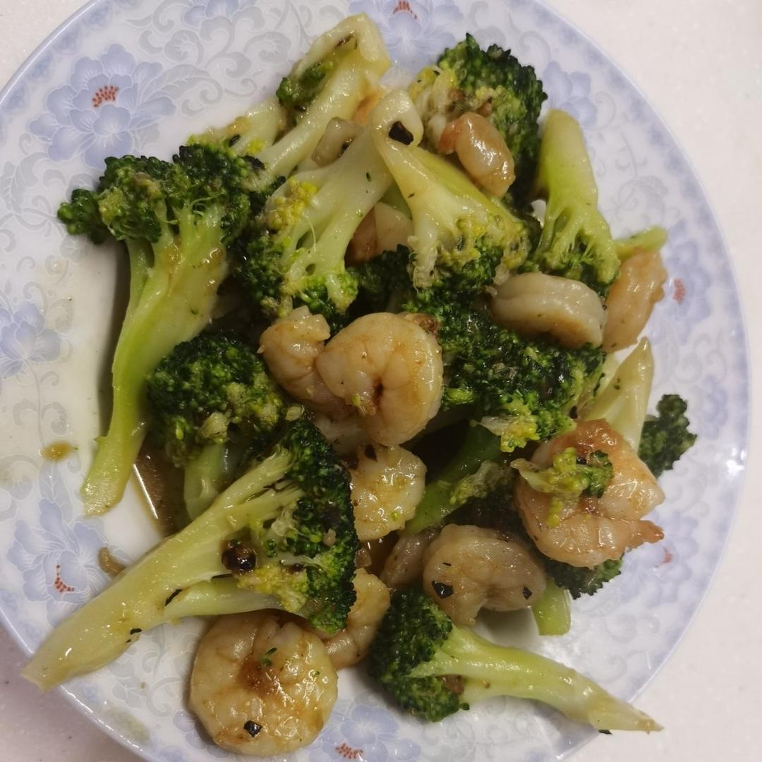 虾仁炒西兰花