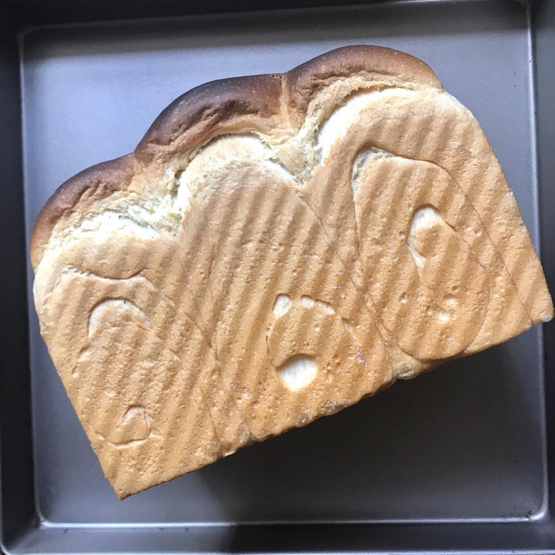 超柔牛奶棉花吐司（最详细的吐司食谱）