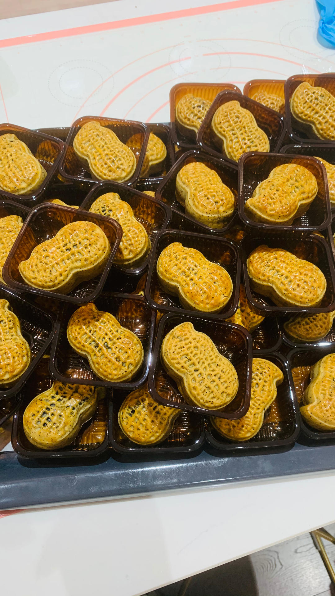 好事（柿）发（花）生🥜—广式伯爵红茶花生月饼