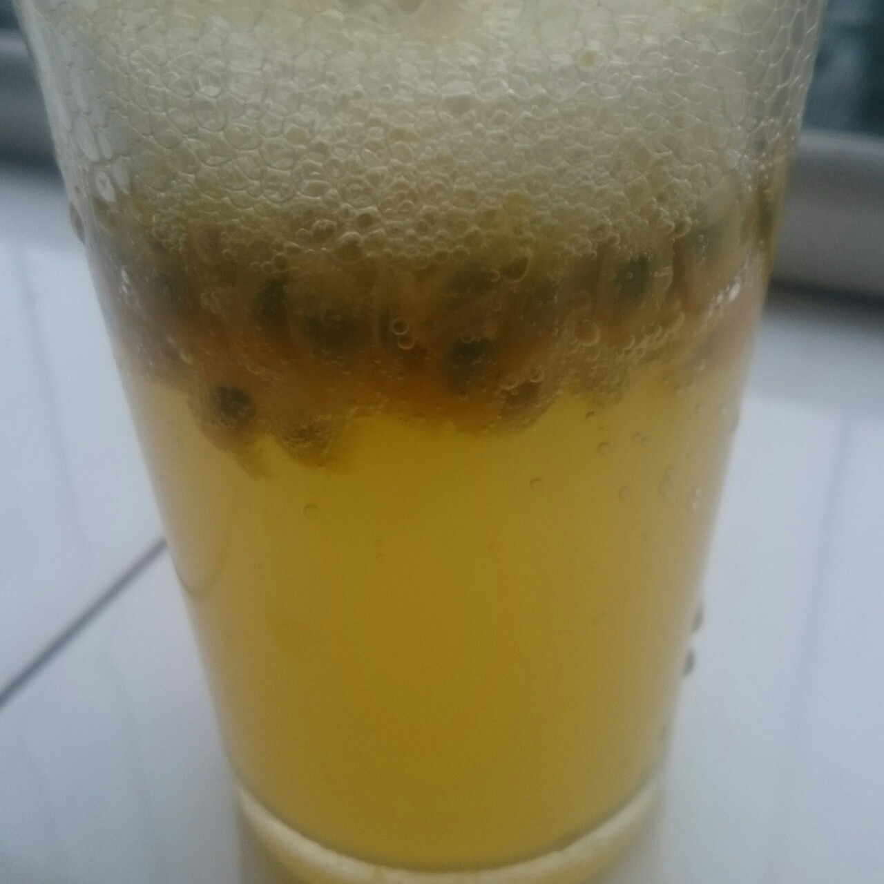 百香果苏打